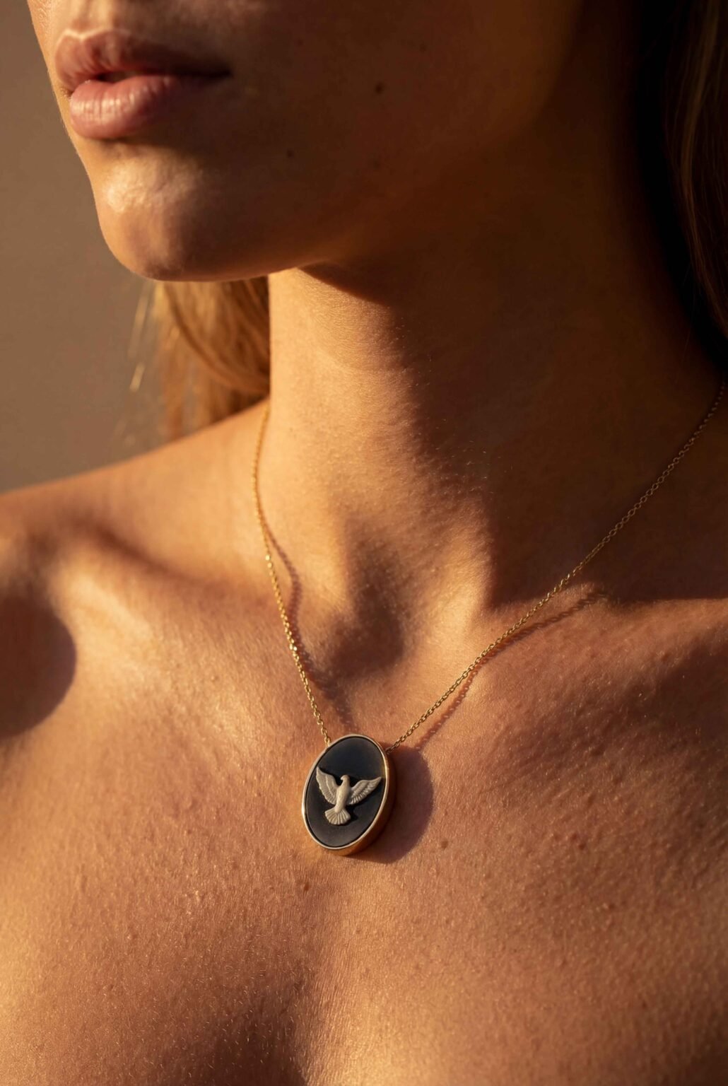 Colar em ouro 18k com Onix do Espirito Santo